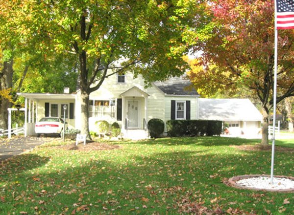3 Bedroom, 2 Bath, Waynedale Area Home Auction